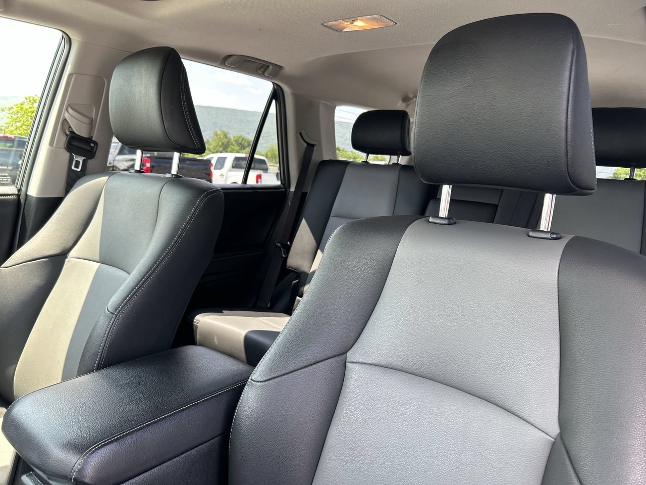 Used 2019 Toyota 4Runner SR5 Premium AWD/4WD image 21