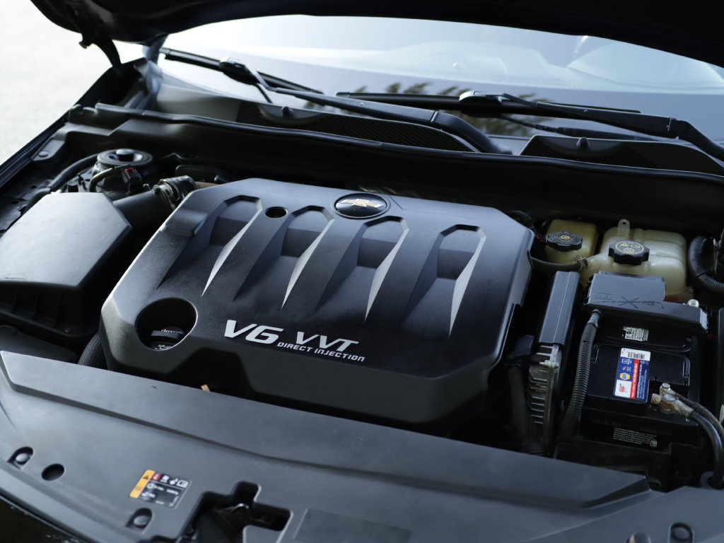 Used 2016 Chevrolet Impala LTZ FWD image 32