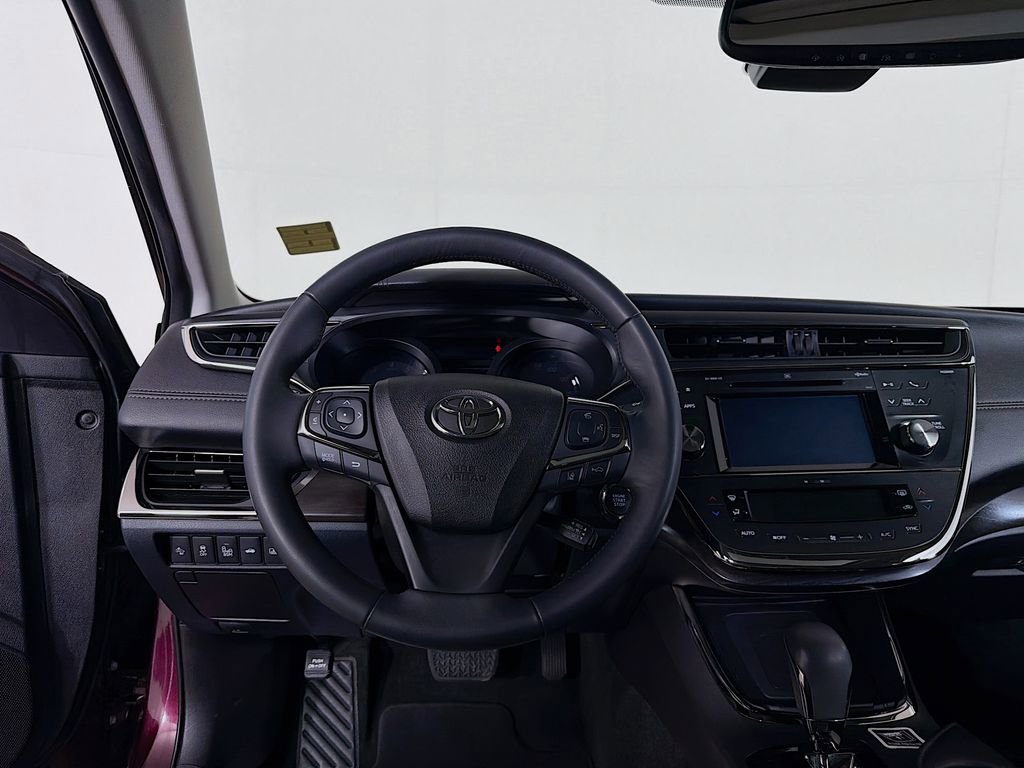 Used 2018 Toyota Avalon Limited w/ Carpet Mat Package FWD image 21