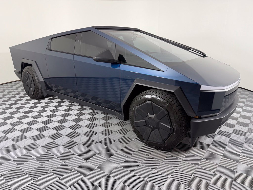 Used 2024 Tesla Cybertruck Cyberbeast AWD/4WD image 13
