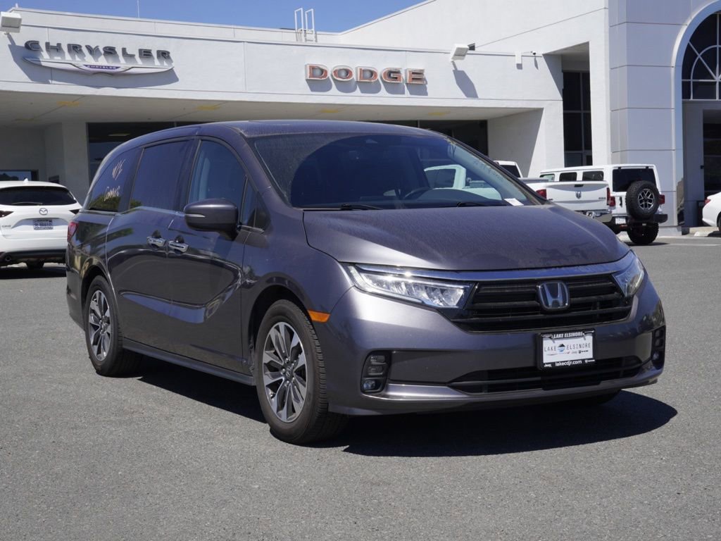 Used 2024 Honda Odyssey EX-L image 2