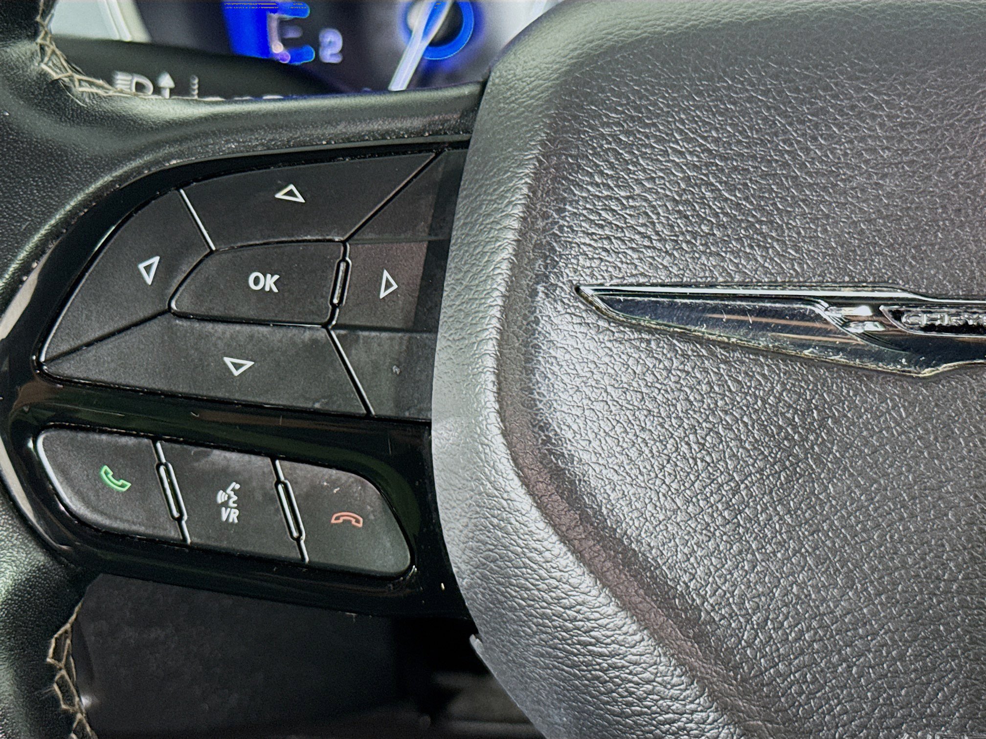 Used 2020 Chrysler Pacifica Touring-L Plus FWD image 11