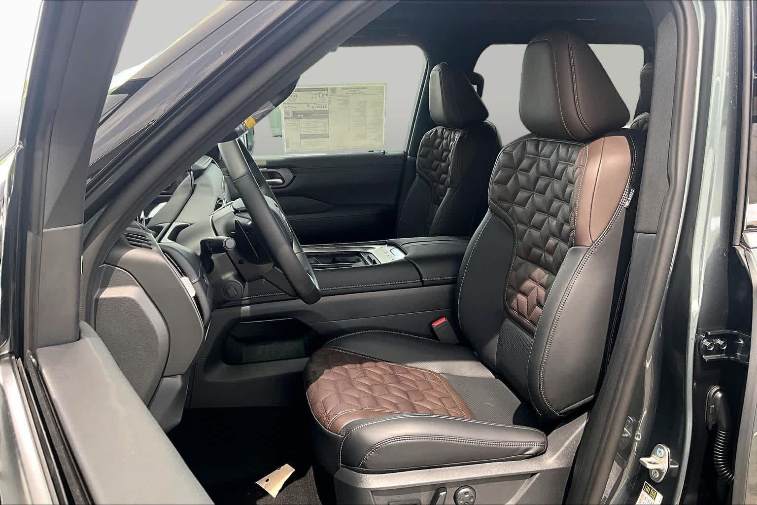 New 2026 Nissan Armada Platinum AWD/4WD image 15