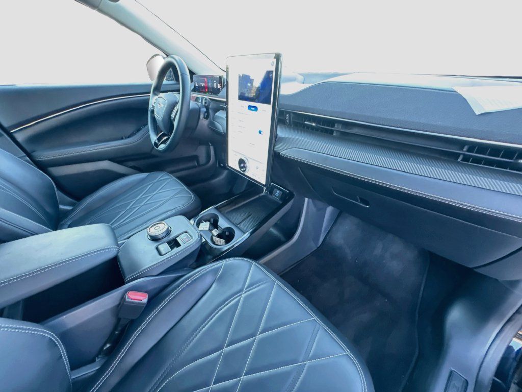 Used 2024 Ford Mustang Mach-E Select AWD/4WD image 28