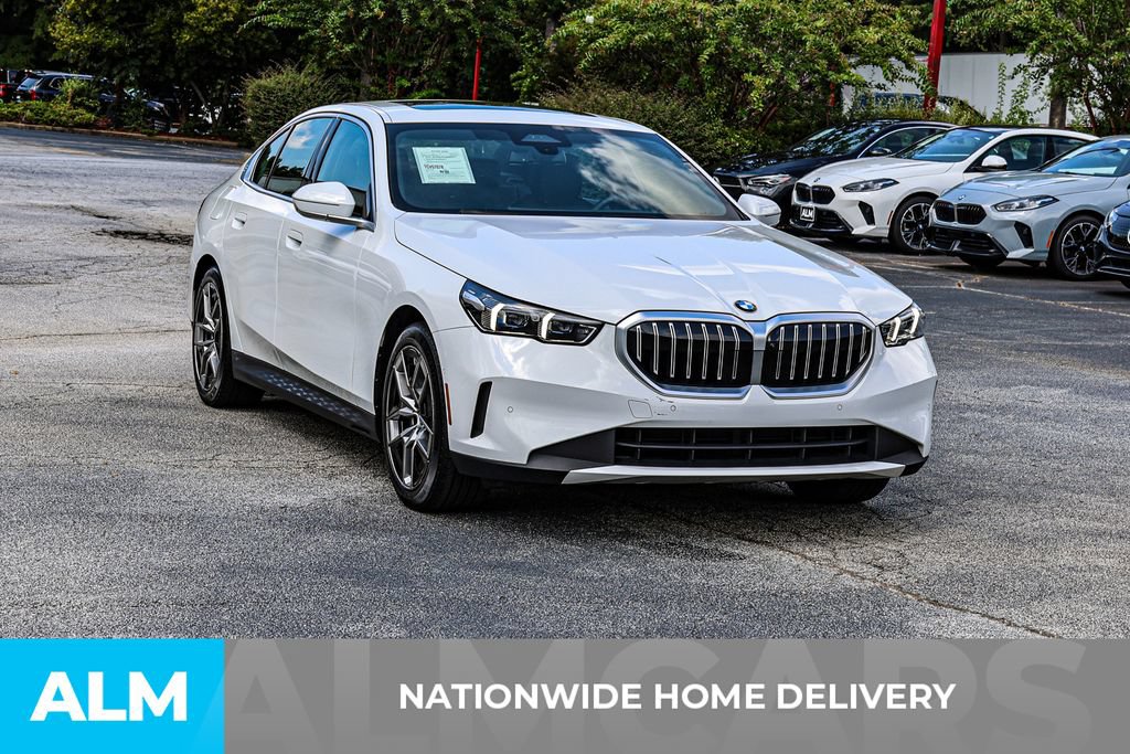 Used 2026 BMW 530i RWD image 4