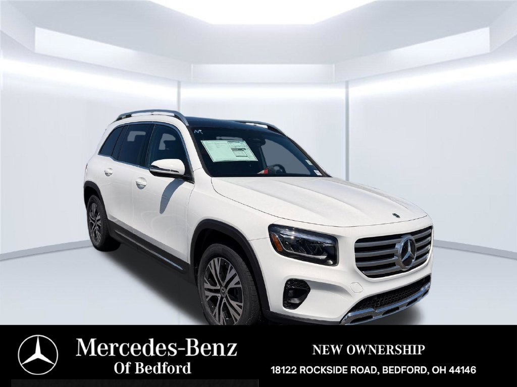 New 2026 Mercedes-Benz GLB 250 4MATIC image 3