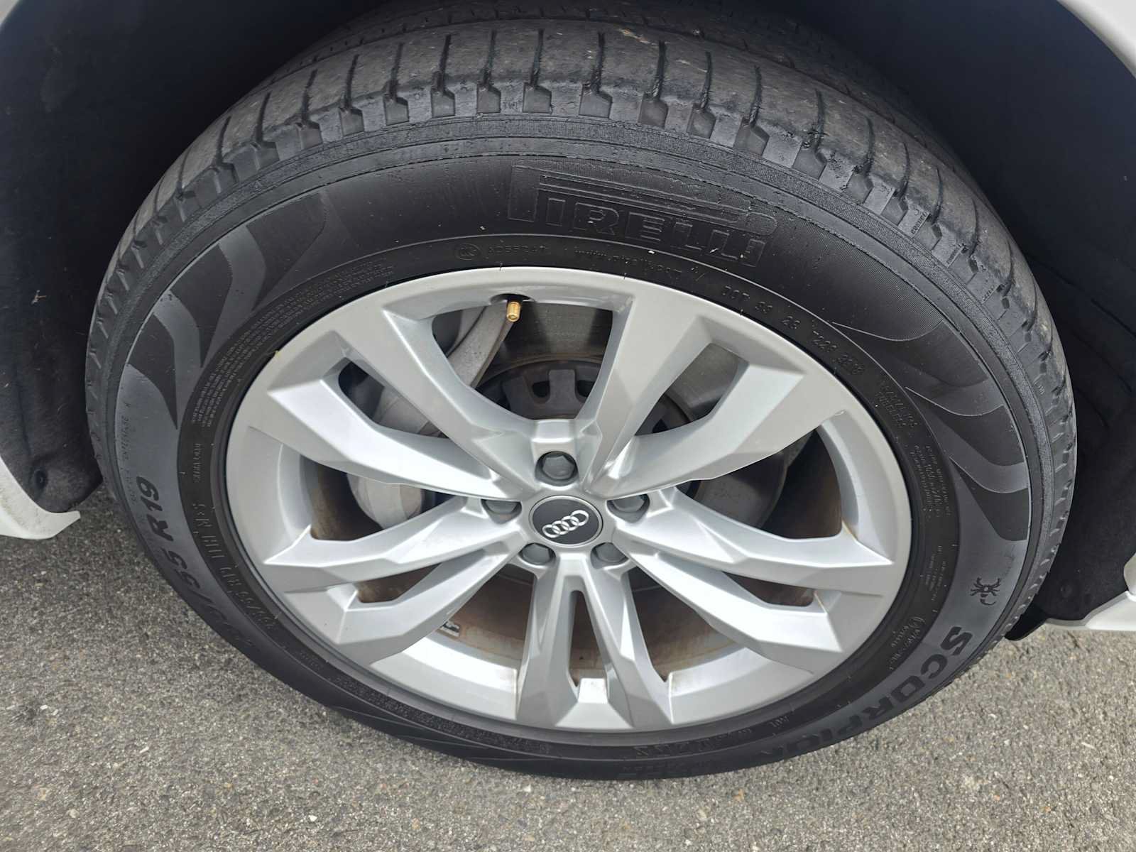 Used 2017 Audi Q7 3.0T Premium Plus AWD/4WD image 9