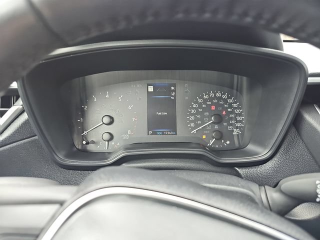 Used 2024 Toyota Corolla Cross LE AWD/4WD image 12