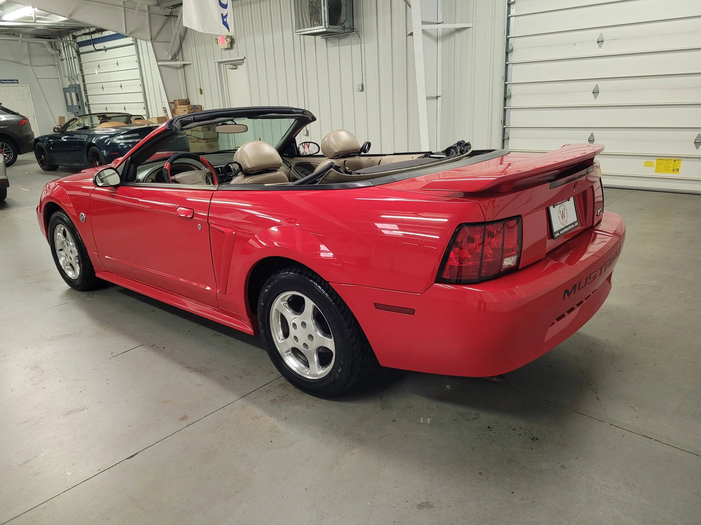 Used 2004 Ford Mustang Deluxe Convertible 2D image 4
