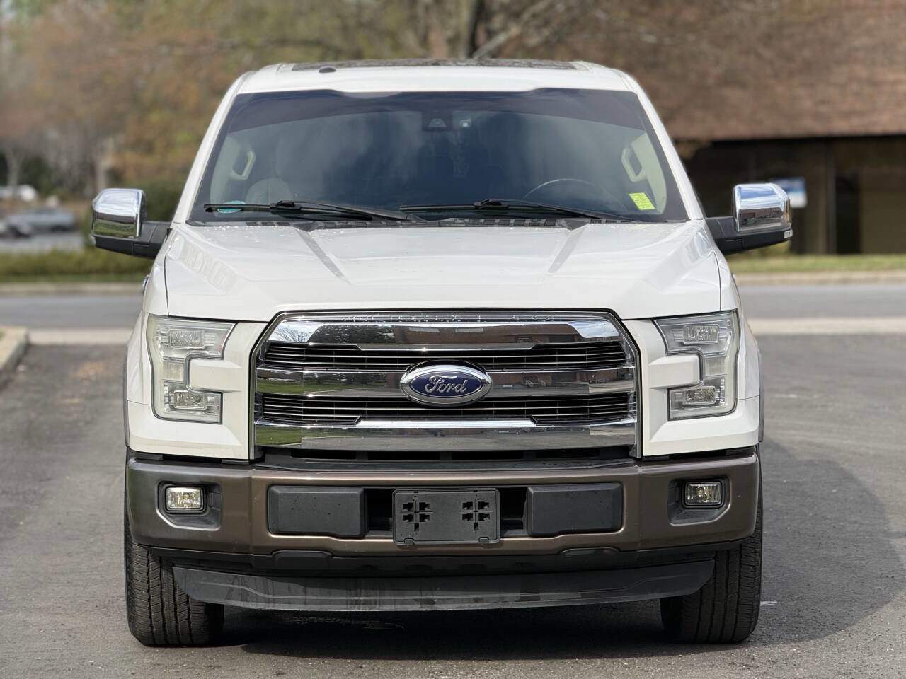 Used 2015 Ford F150 Lariat w/ Equipment Group 502A Luxury RWD image 4