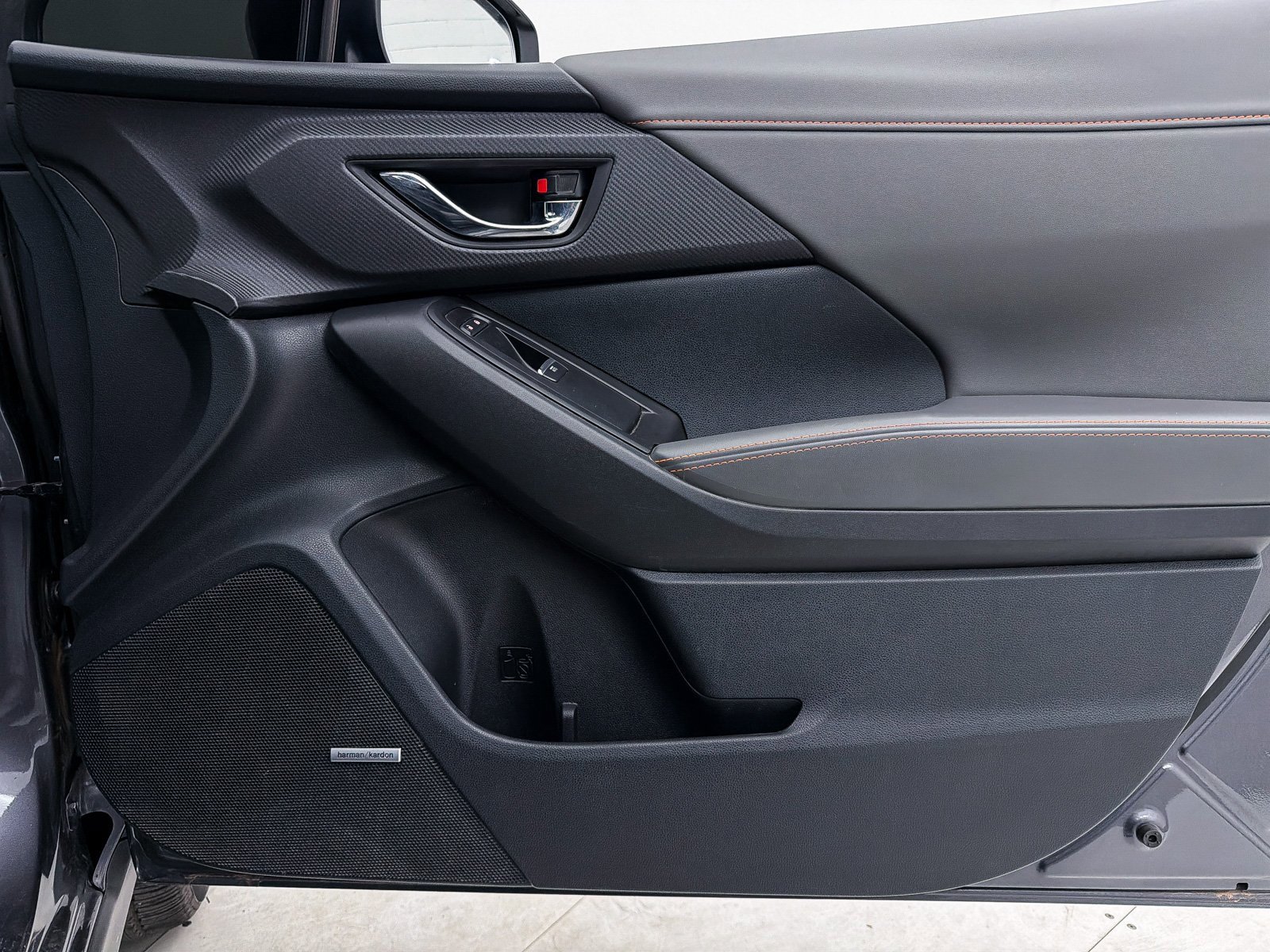 Used 2024 Subaru Crosstrek 2.5i Limited w/ Crosstrek Mirror Package image 29