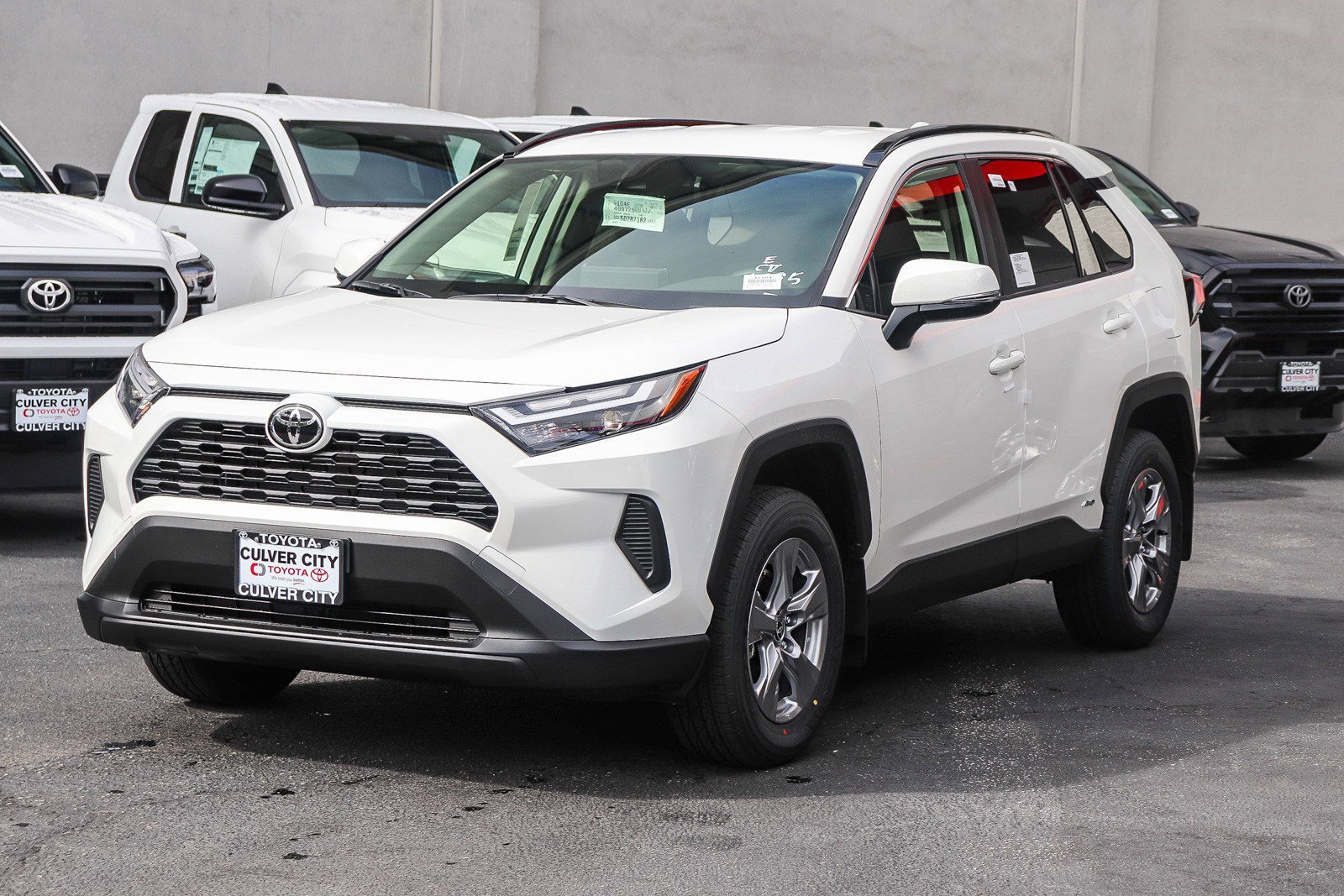 New 2025 Toyota RAV4 LE image 3