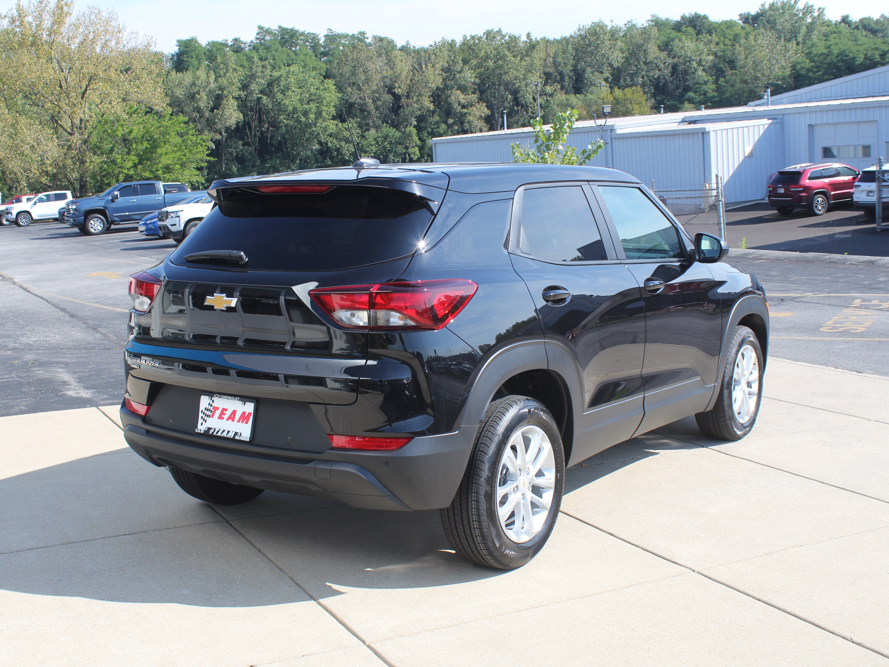 New 2026 Chevrolet TrailBlazer LS w/ LS Convenience Package AWD/4WD image 6