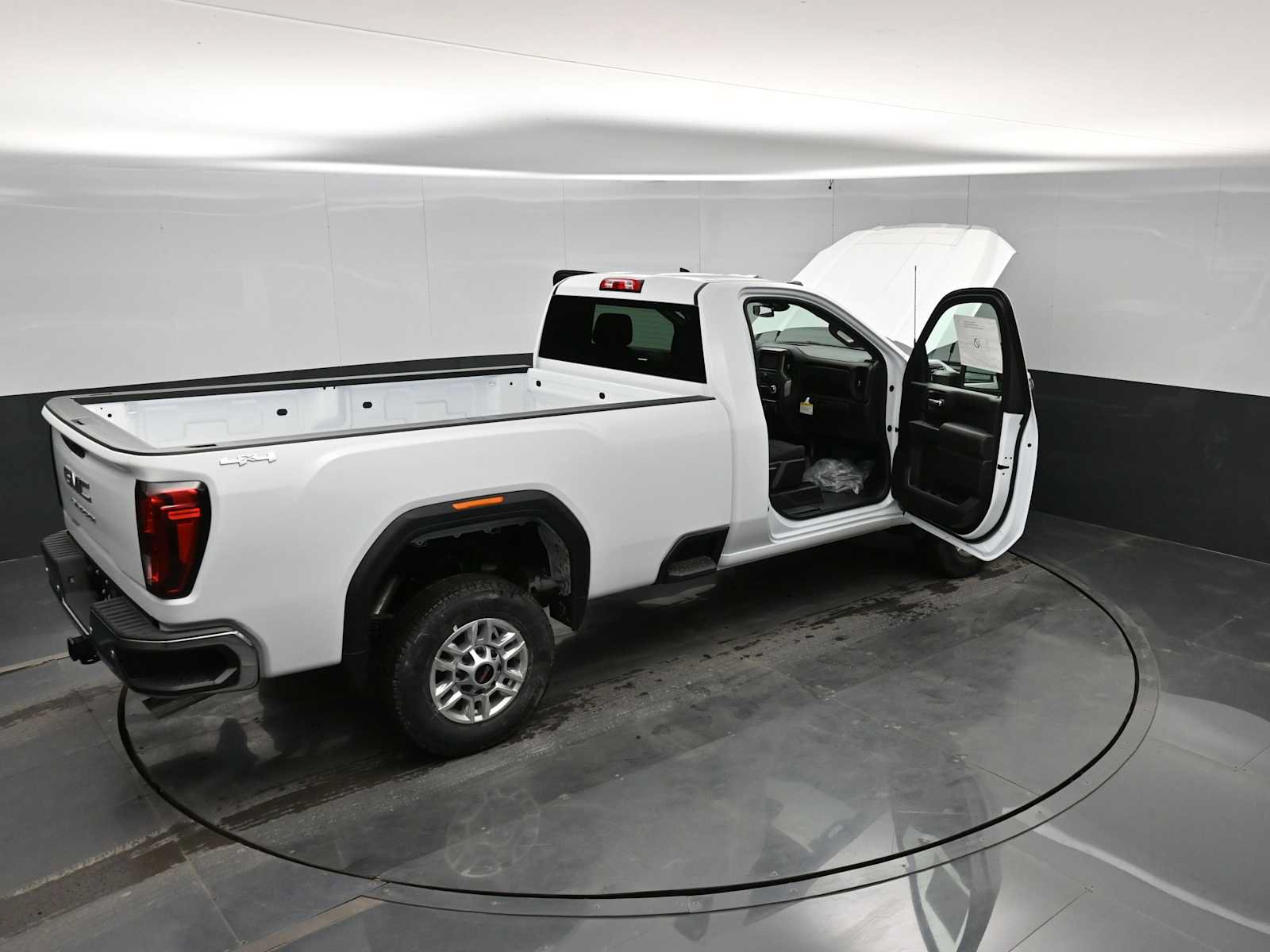New 2026 GMC Sierra 2500 Pro w/ 1SA Pro Safety Plus Package AWD/4WD image 36
