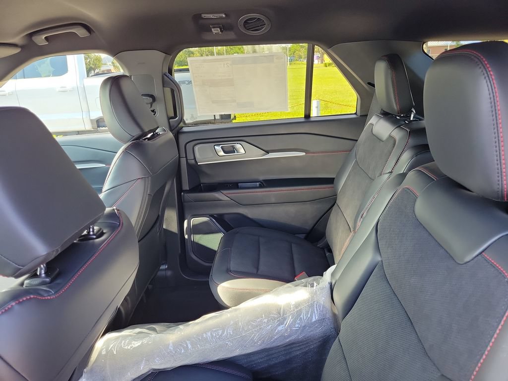 New 2026 Ford Explorer ST RWD image 17