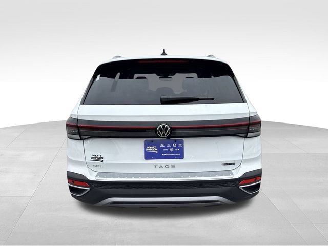 New 2026 Volkswagen Taos SEL AWD/4WD image 4