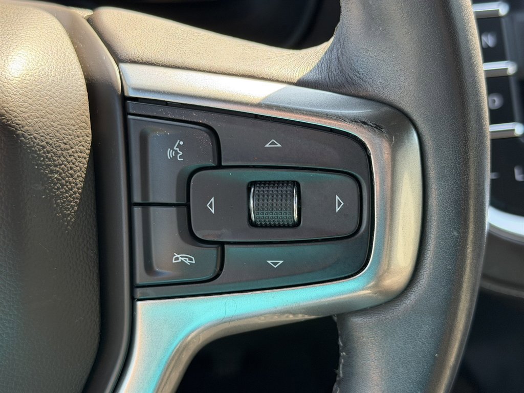 Used 2021 Chevrolet Suburban LS image 16