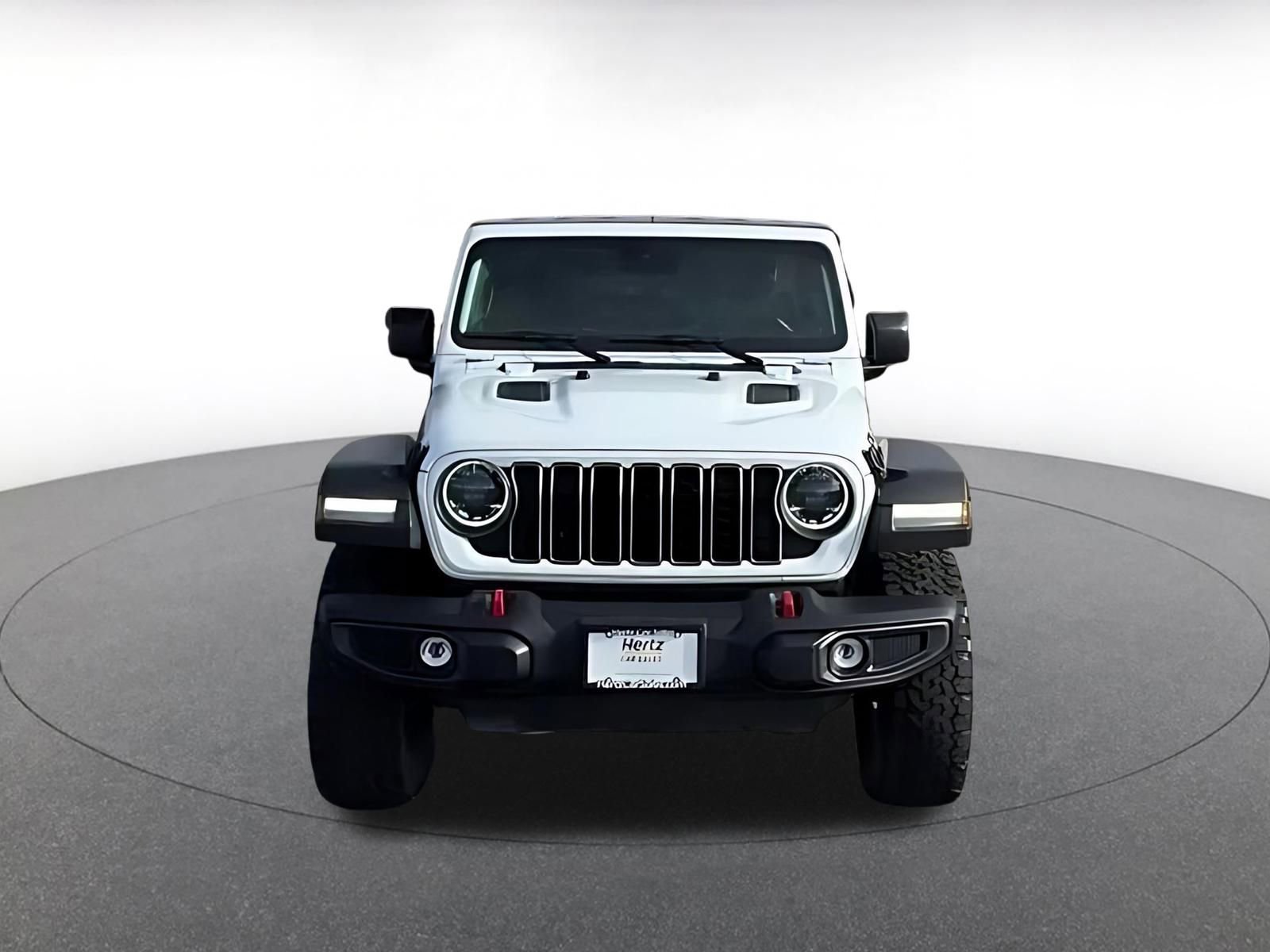 Used 2025 Jeep Wrangler Unlimited Rubicon image 2