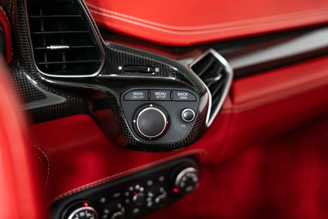 Used 2014 Ferrari 458 Spider RWD image 21