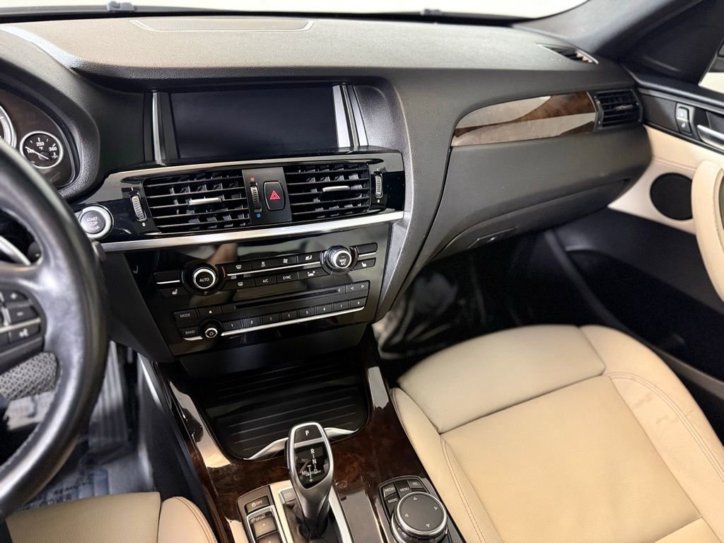 Used 2016 BMW X4 xDrive28i image 16