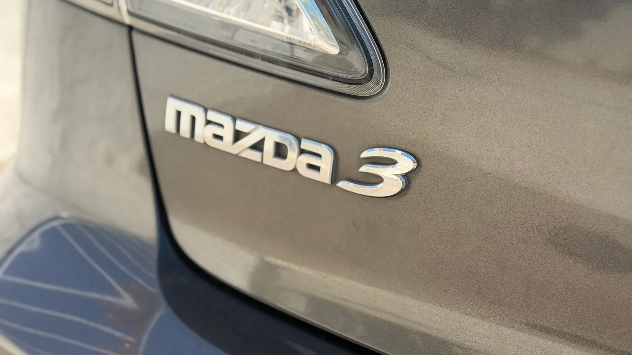 Used 2013 MAZDA MAZDA3 i Touring FWD image 11