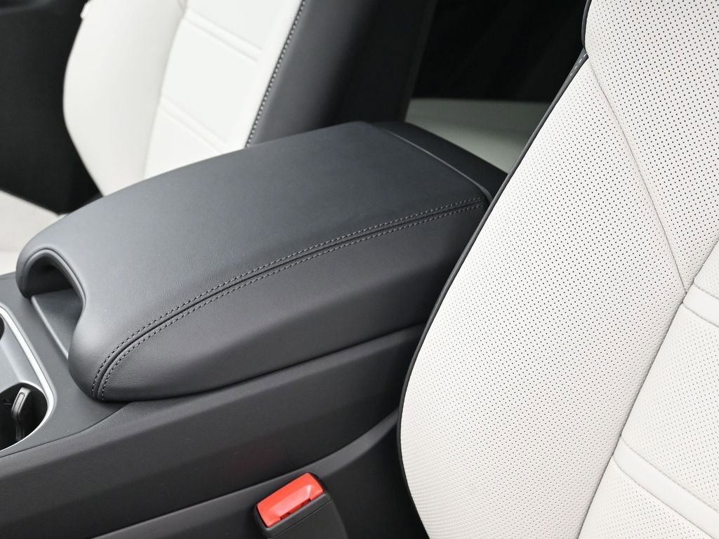 New 2026 Porsche Cayenne S image 21