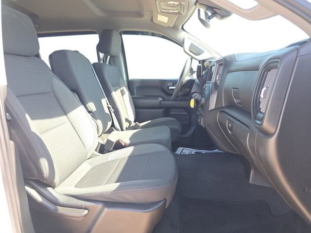 Used 2022 Chevrolet Silverado 2500 Custom w/ Custom Value Package image 16