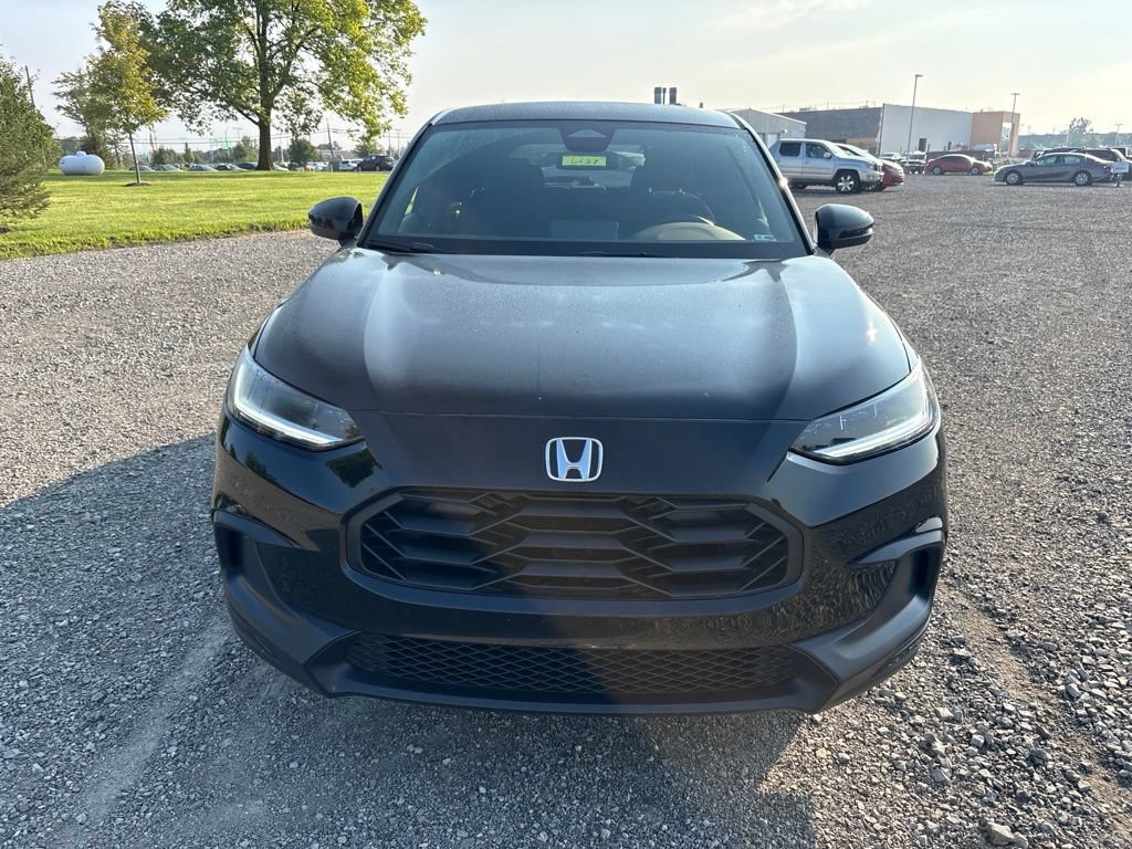 Used 2025 Honda HR-V Sport image 2