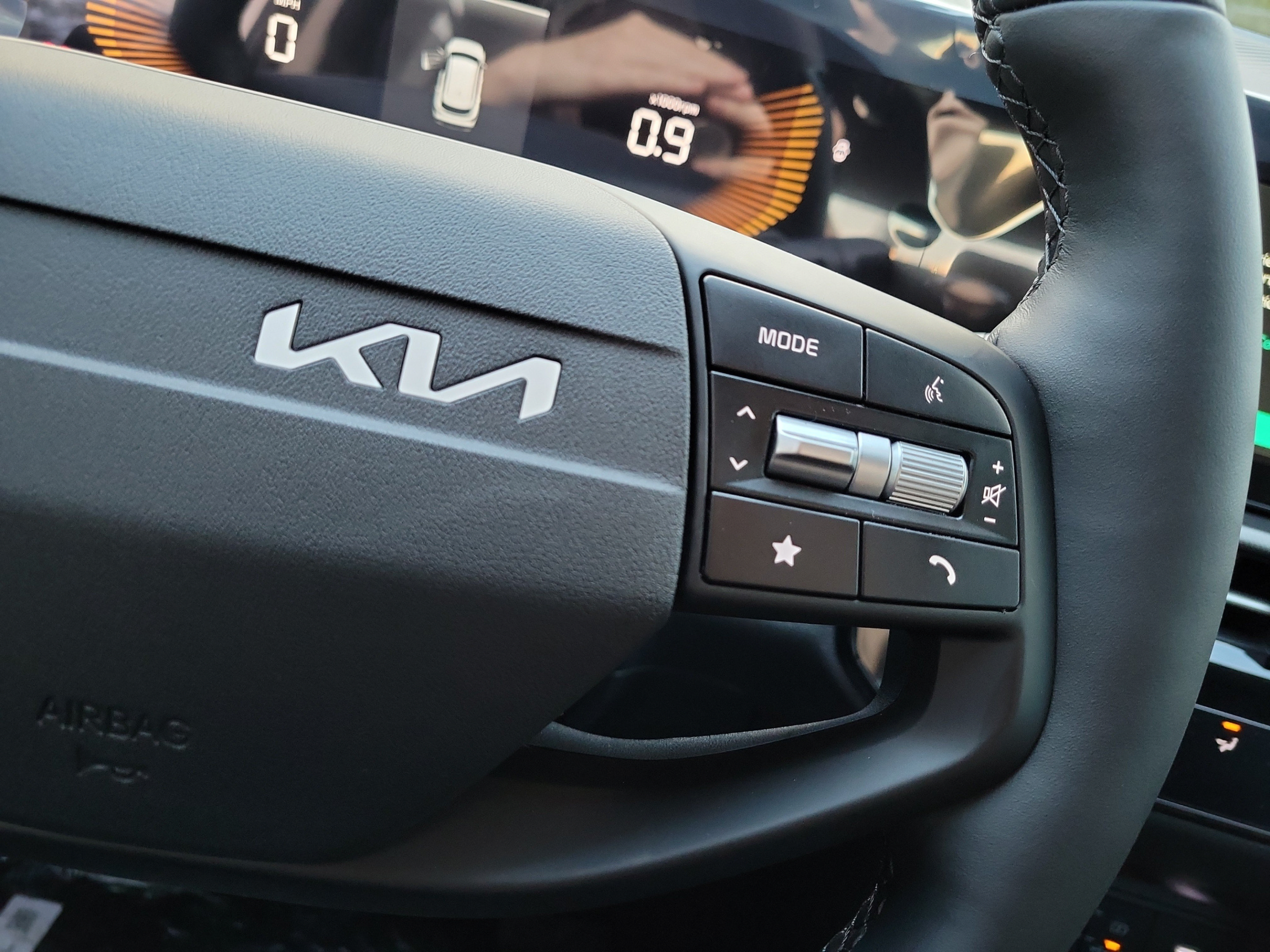 New 2027 Kia Sportage LX FWD image 26
