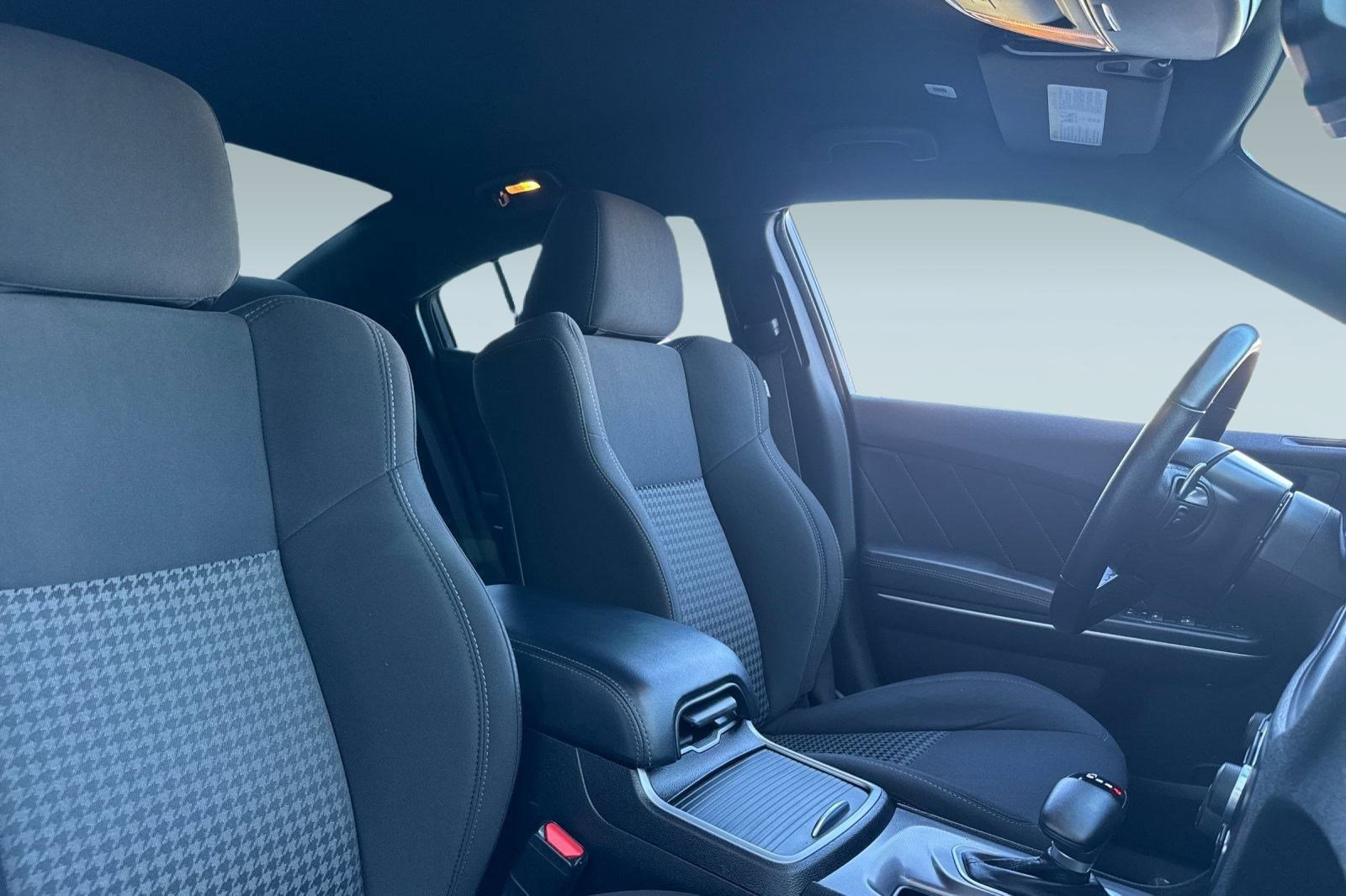 Used 2023 Dodge Charger Scat Pack w/ Navigation & Travel Group image 31