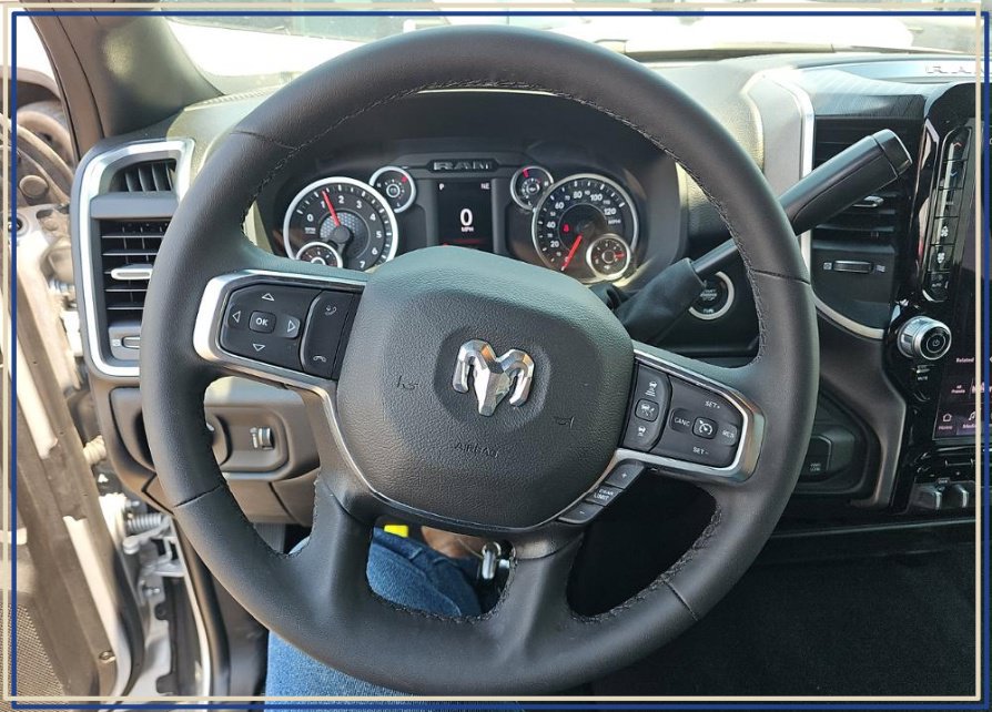 Used 2026 RAM 2500 Big Horn AWD/4WD image 3