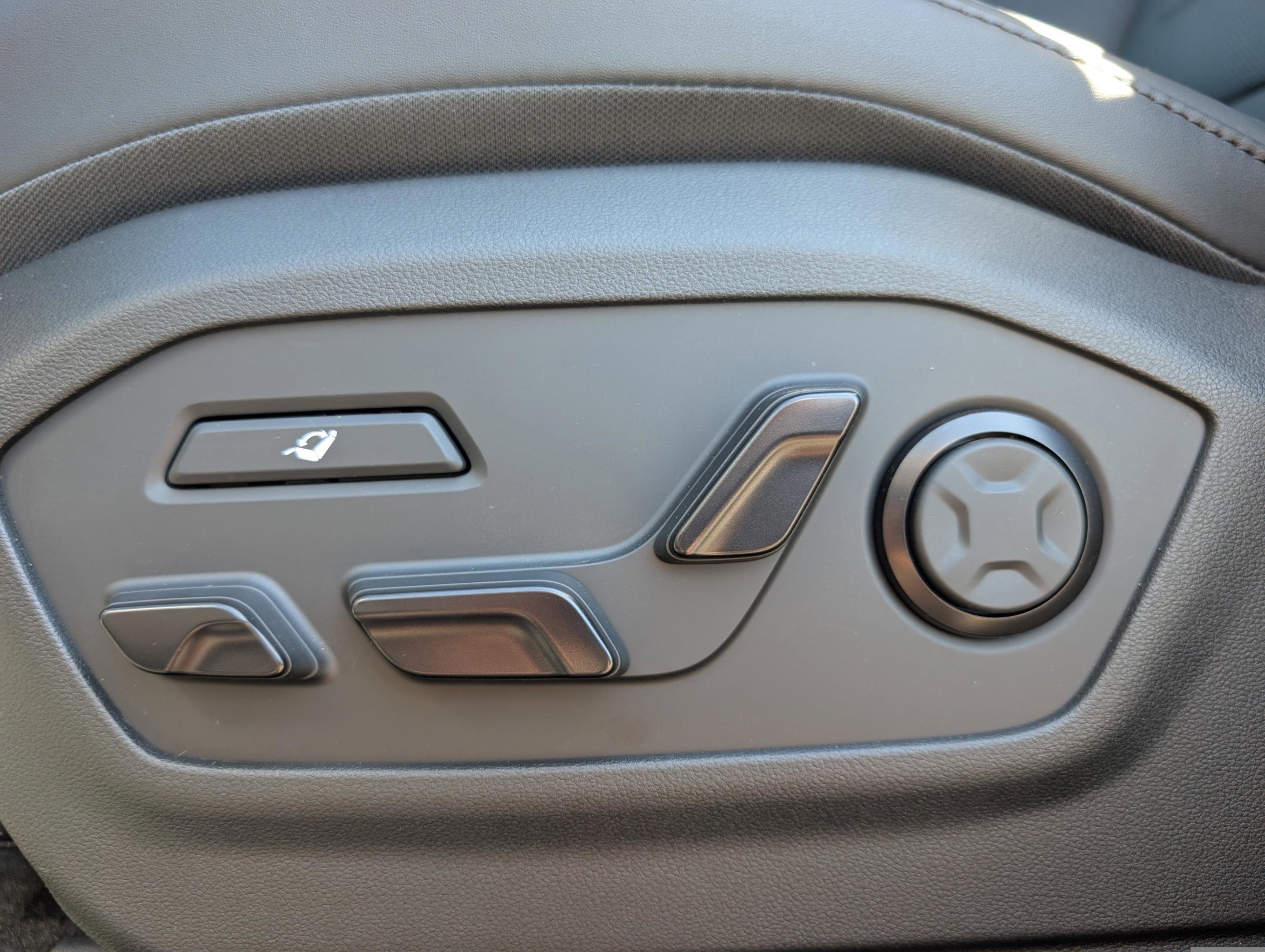 New 2026 Hyundai Santa Fe Calligraphy image 16