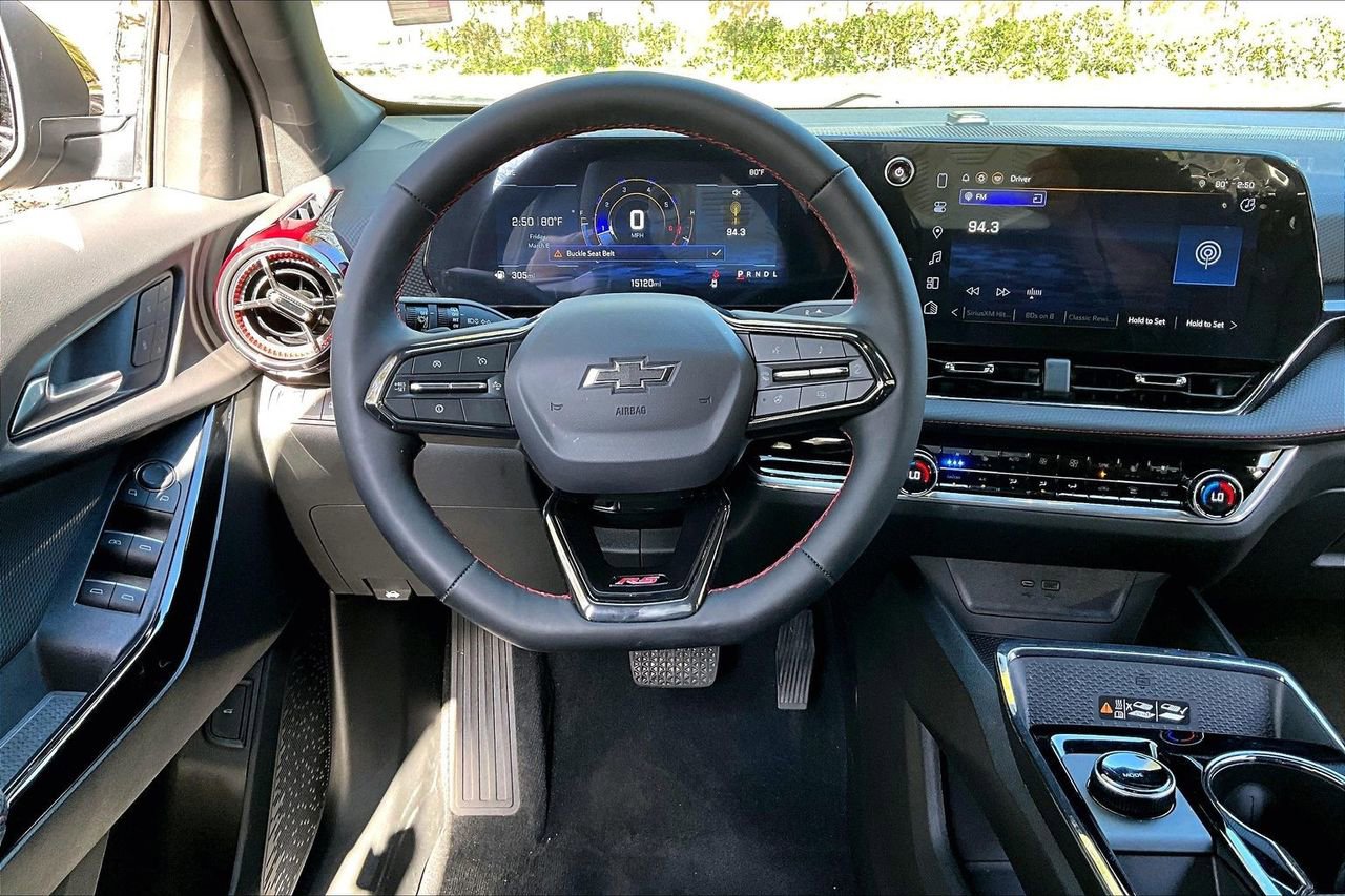 Used 2025 Chevrolet Equinox RS w/ Convenience Package III image 8