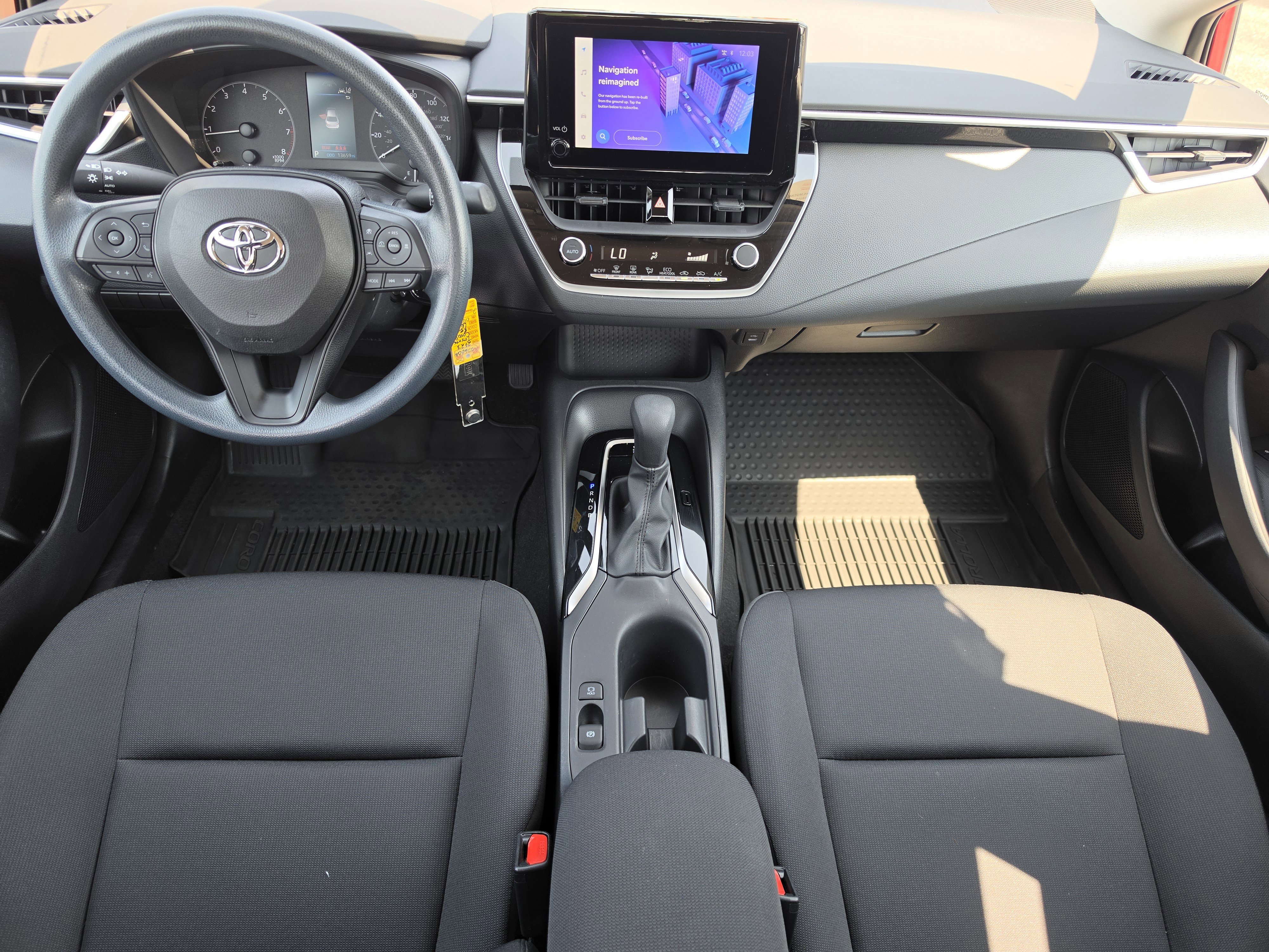 Used 2023 Toyota Corolla LE FWD image 8