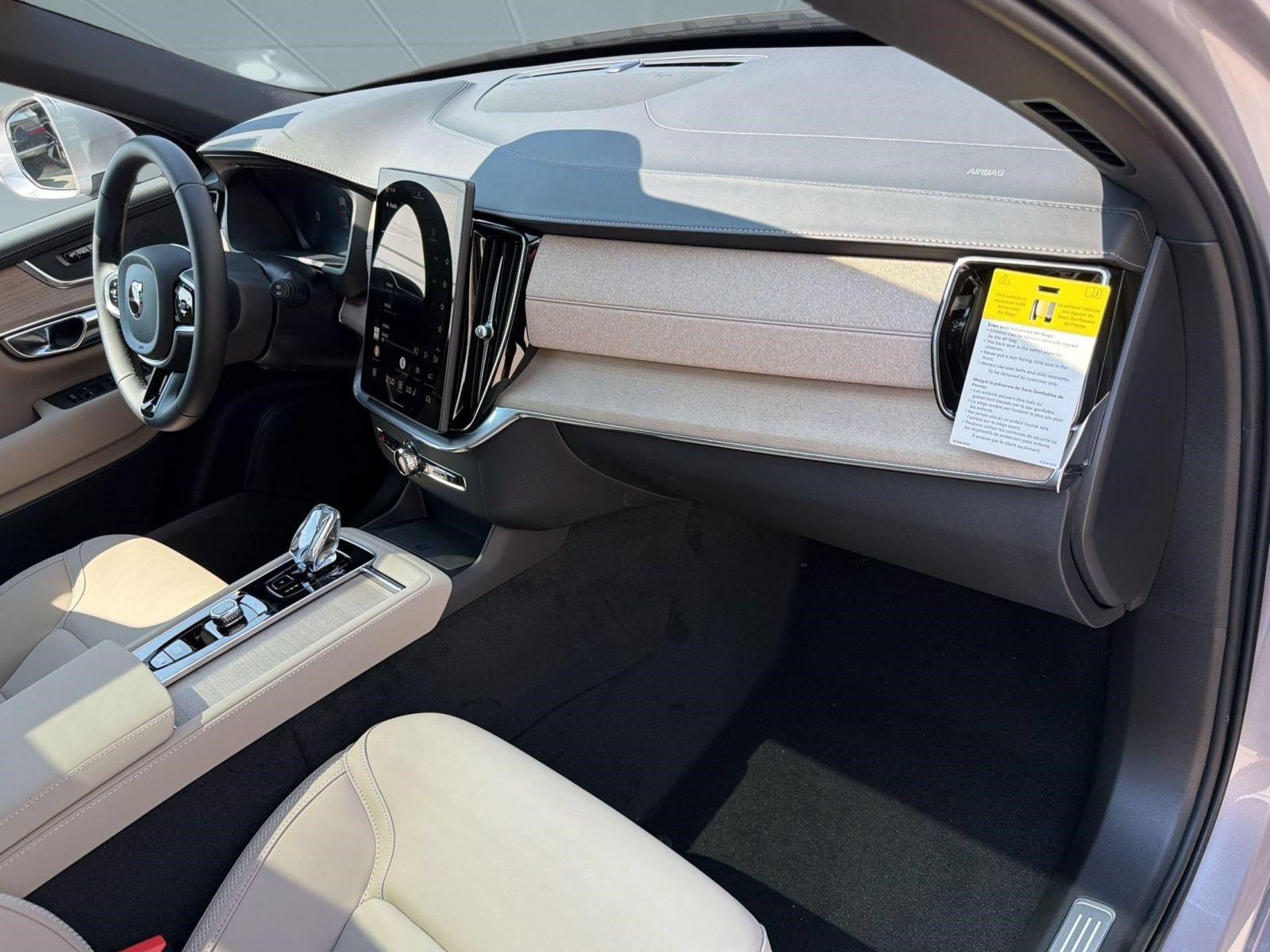 New 2026 Volvo XC90 B6 Plus w/ Protection Package AWD/4WD image 31