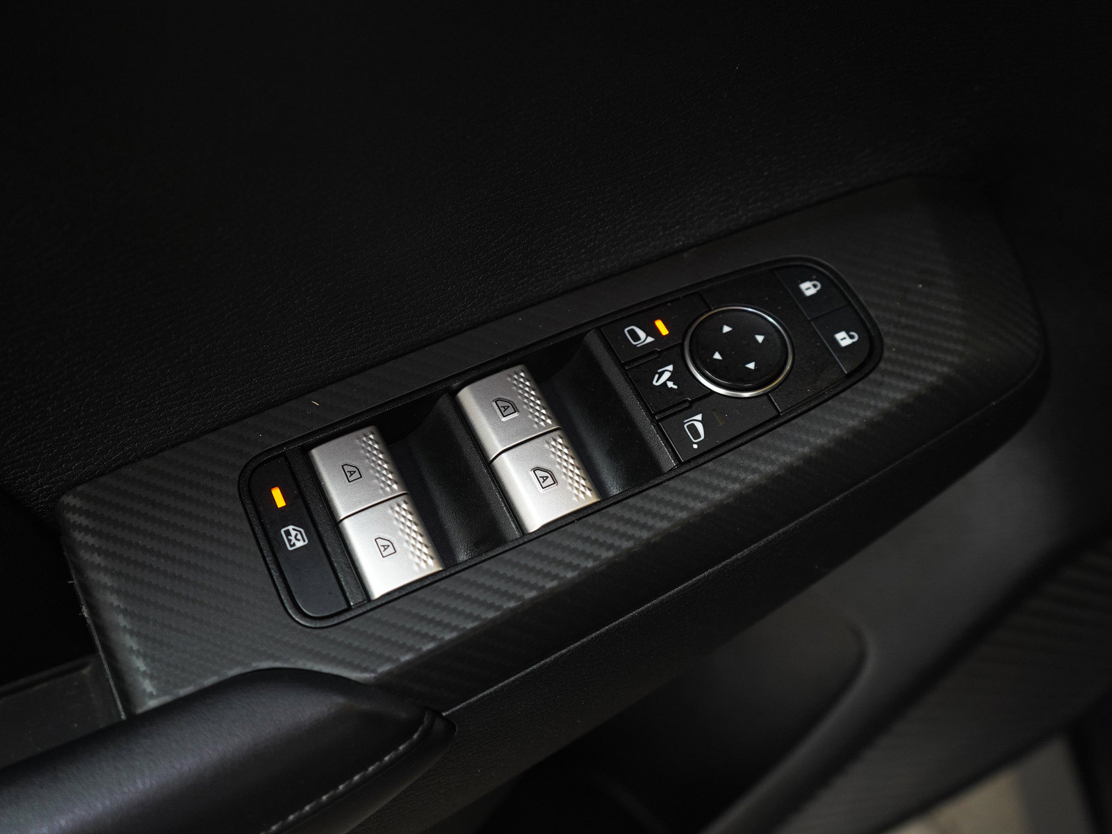 Used 2024 Mitsubishi Outlander SE AWD/4WD image 20