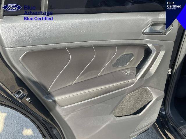 Used 2023 Volkswagen Tiguan SE FWD image 28