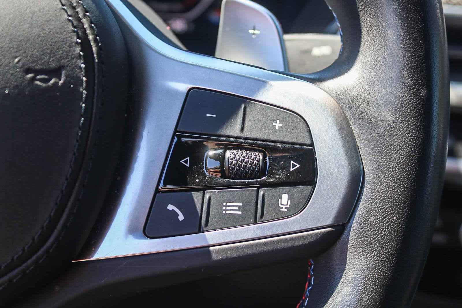 Used 2024 BMW X4 M40i w/ Premium Package AWD/4WD image 23