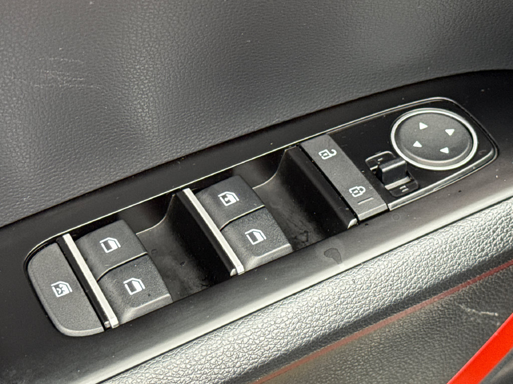 Used 2025 Kia Soul GT-Line FWD image 21