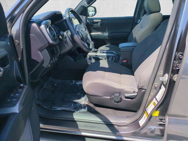 Used 2017 Toyota Tacoma TRD Sport RWD image 17