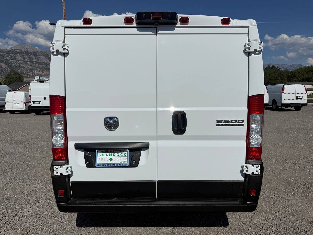 Used 2025 RAM ProMaster 2500 w/ Convenience Group FWD image 4