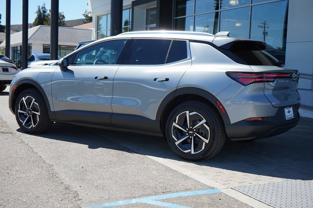 New 2026 Chevrolet Equinox EV LT image 7