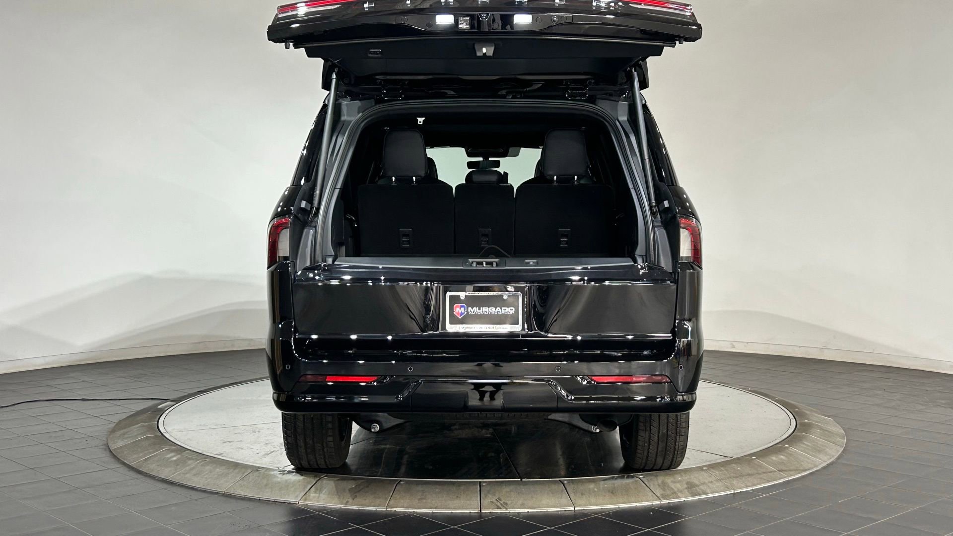New 2026 Lincoln Navigator L Reserve AWD/4WD image 31