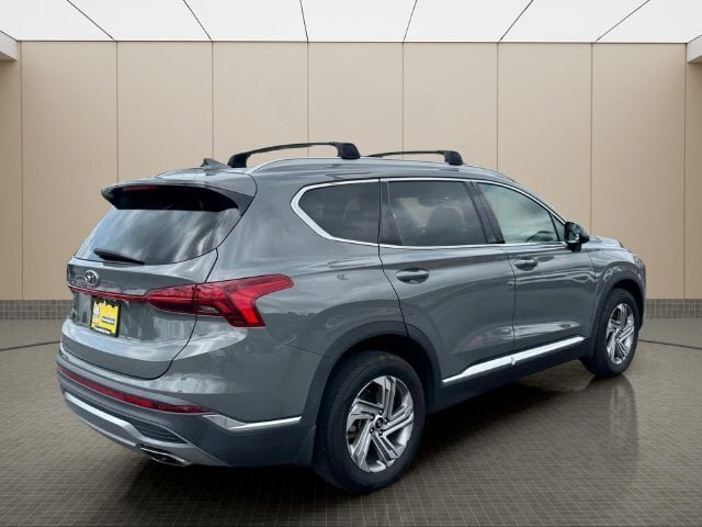 Used 2022 Hyundai Santa Fe SEL FWD image 3