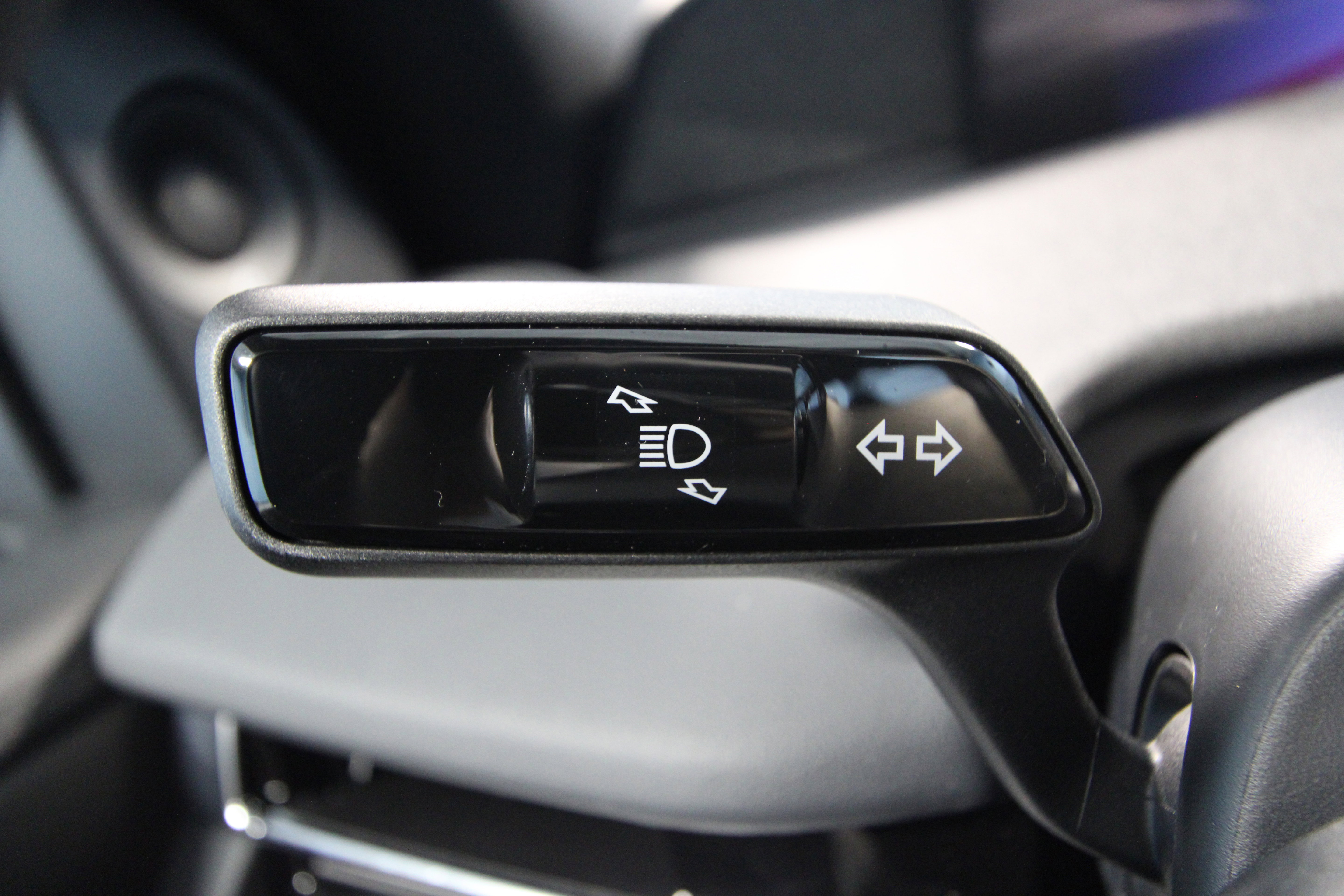 New 2025 Lincoln Navigator Reserve w/ Jet Appearance Package image 9