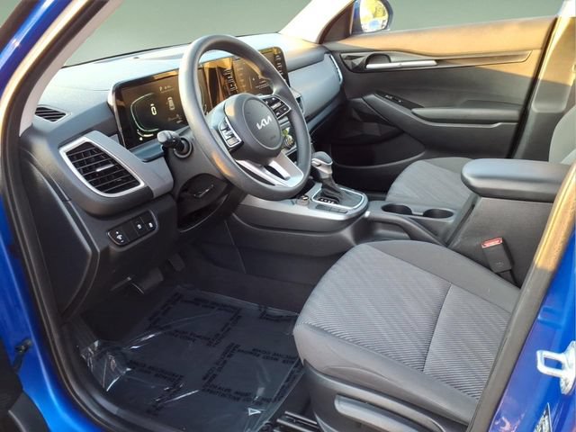 Used 2024 Kia Seltos LX AWD/4WD image 11