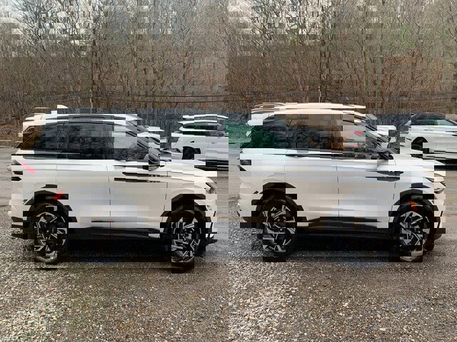 New 2026 Lincoln Nautilus Premier w/ Equipment Group 102A image 14