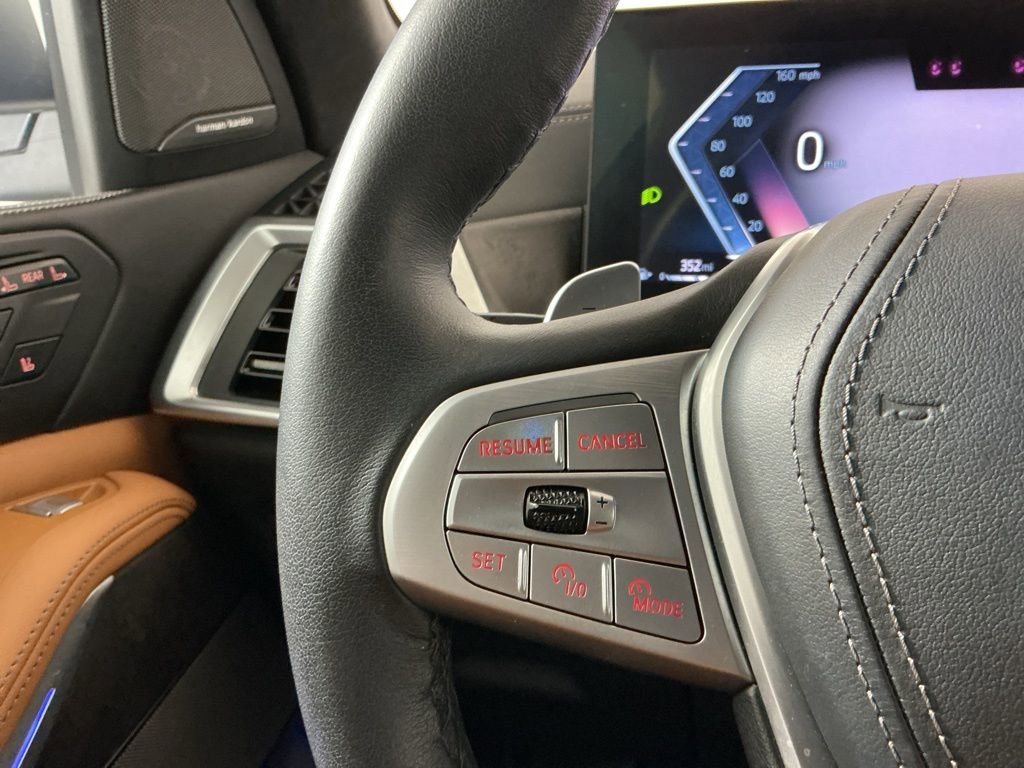 Certified 2024 BMW X7 xDrive40i image 14