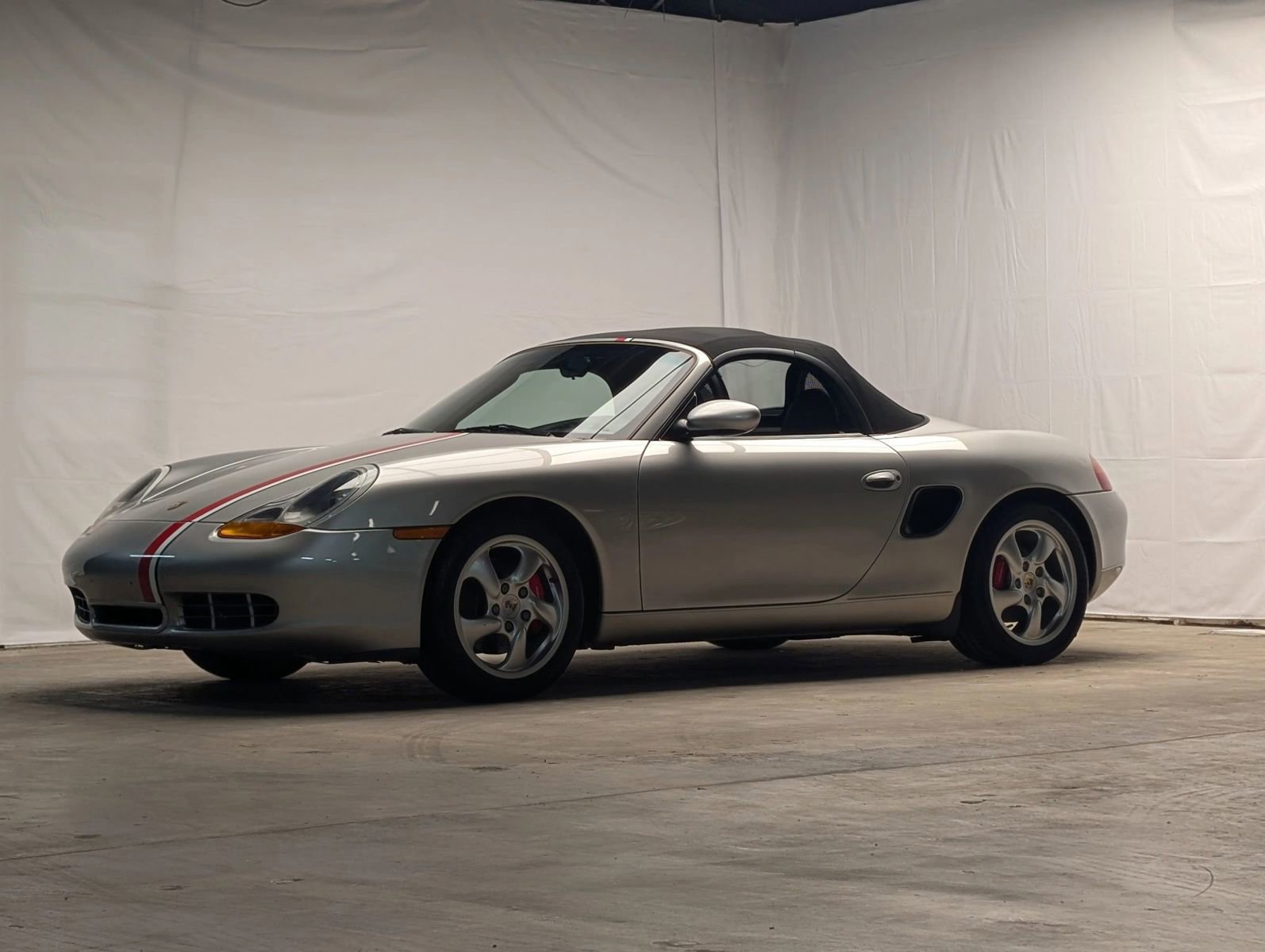 Used 2002 Porsche Boxster S image 3