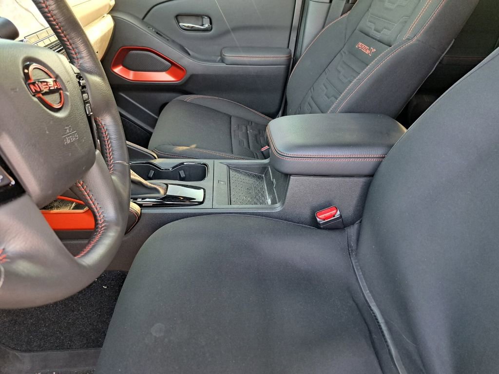 Used 2024 Nissan Frontier Pro-X w/ Pro Convenience Package image 17